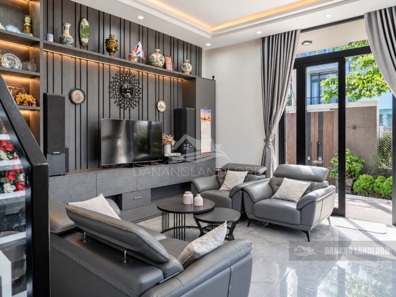 3-Bedroom River-View Villa in Hoa Xuan photo 1 of 8