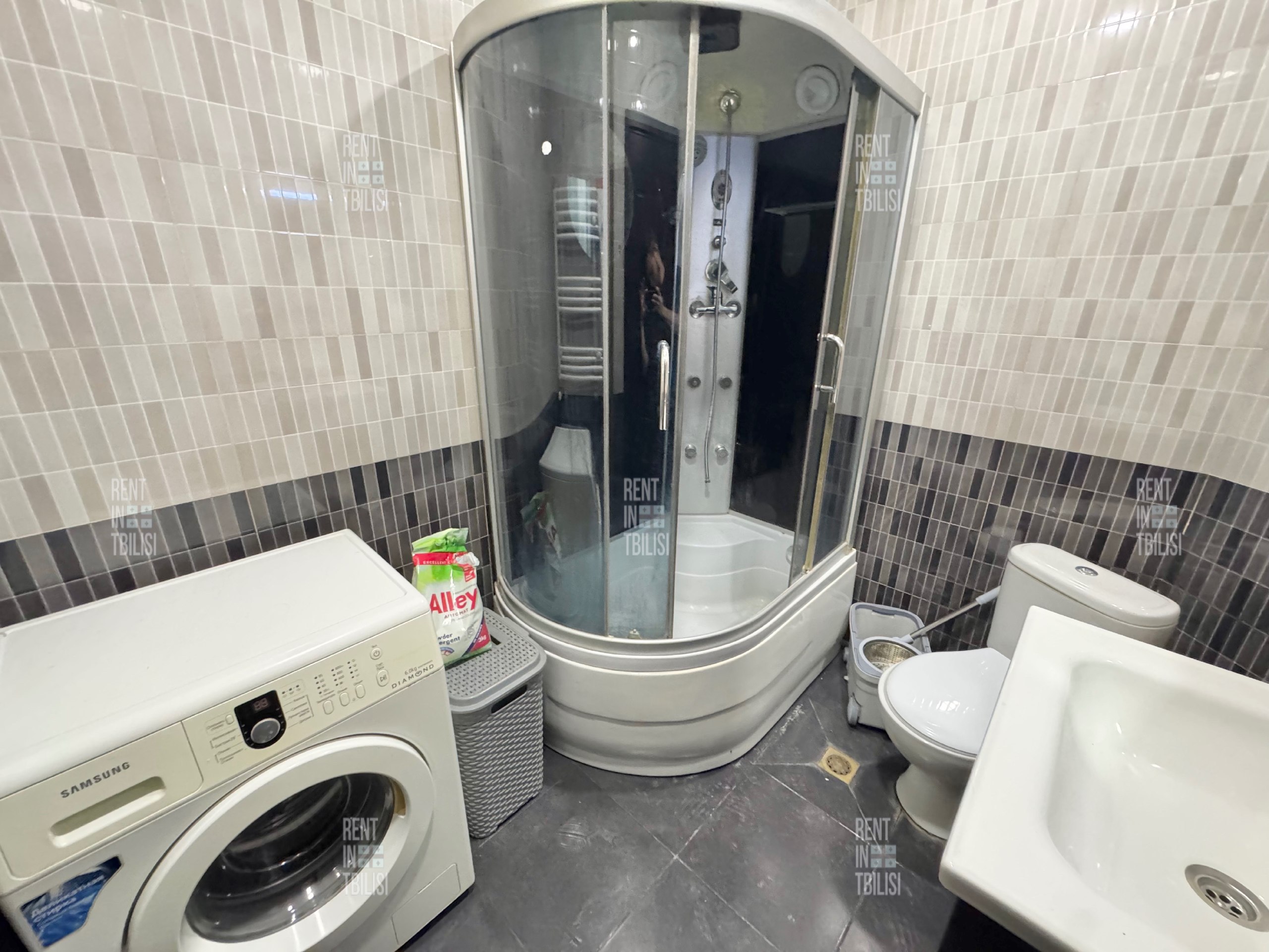 Трёхкомнатная квартира в Сабуртало photo 8 of 8