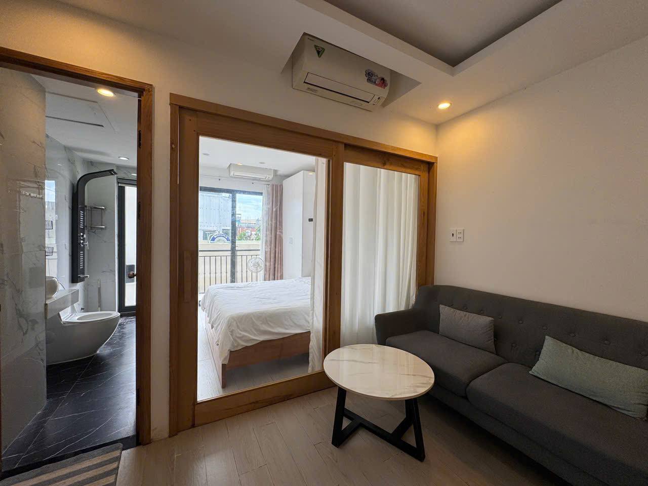 1-Bedroom Apartment in Khue My photo 5 of 8