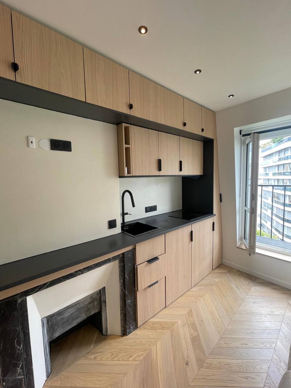 15 m² Studio with Balcony in Paris 7th Arrondissement photo 3 of 8