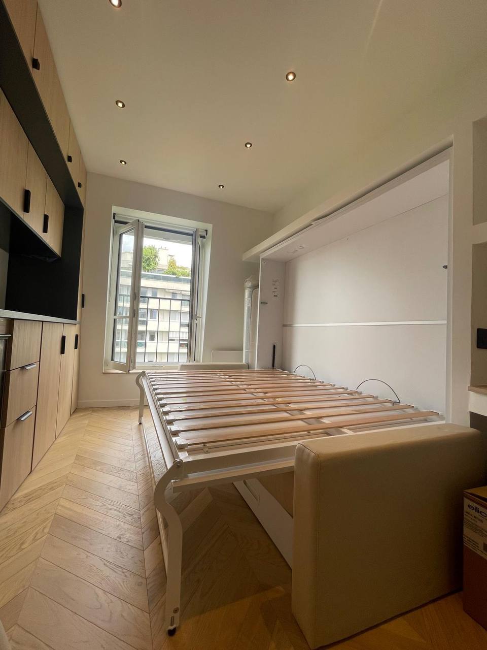 15 m² Studio with Balcony in Paris 7th Arrondissement photo 8 of 8