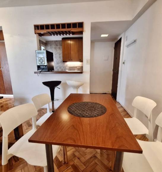 One-Bedroom Apartment in Recoleta photo 7 of 8