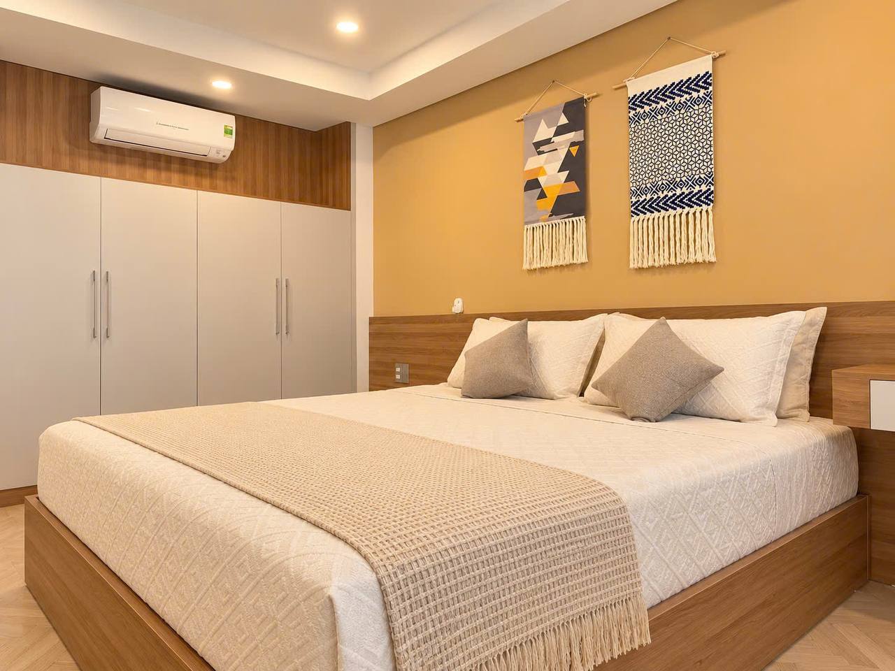 Front-Facing 1-Bedroom Apartment in An Thuong photo 8 of 8