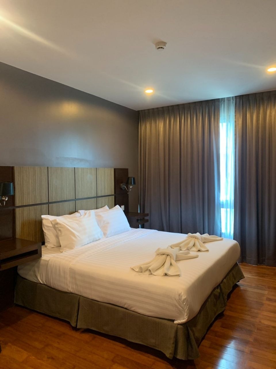 Spacious 2-Bedroom Apartment in Bang Thao