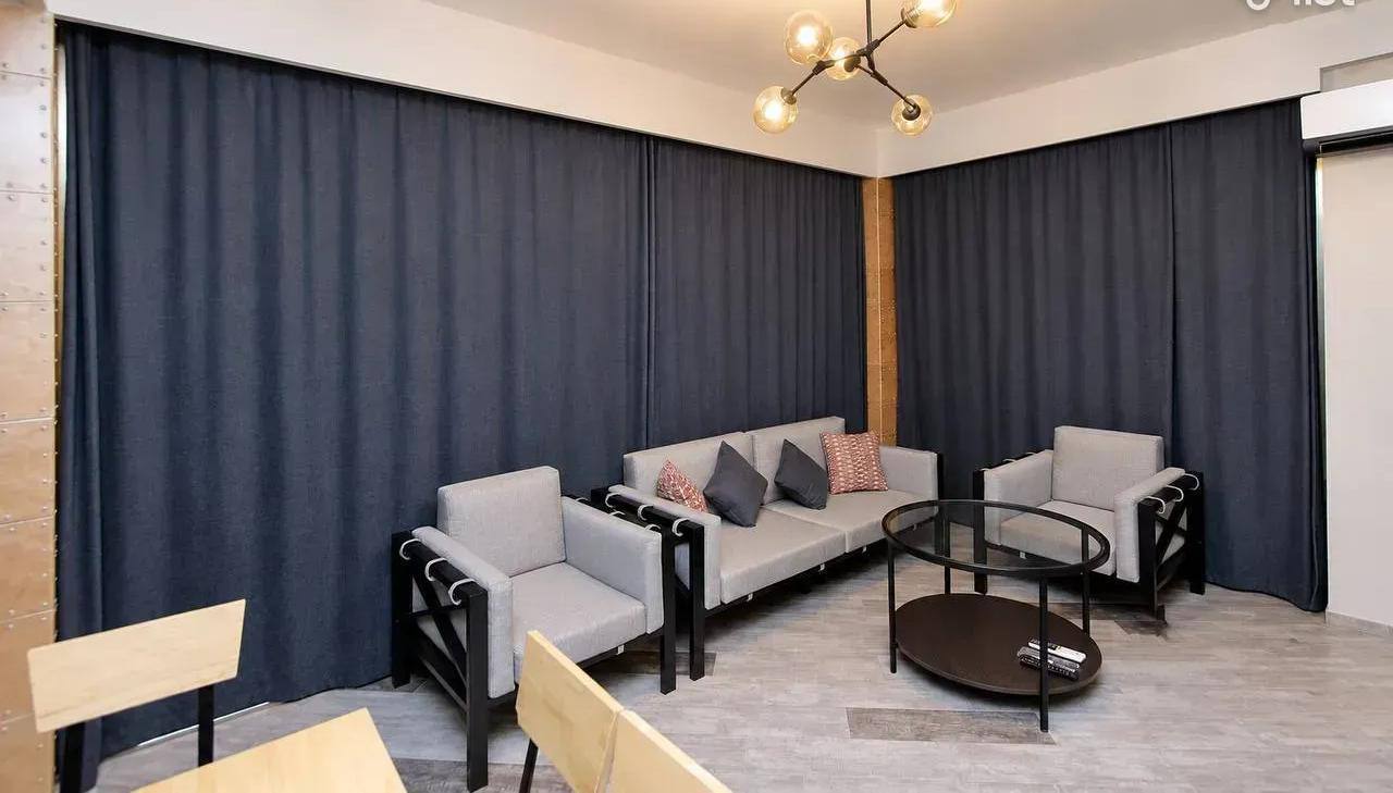 3-Room New-Build Apartment in Tsitsernakaberd photo 4 of 8