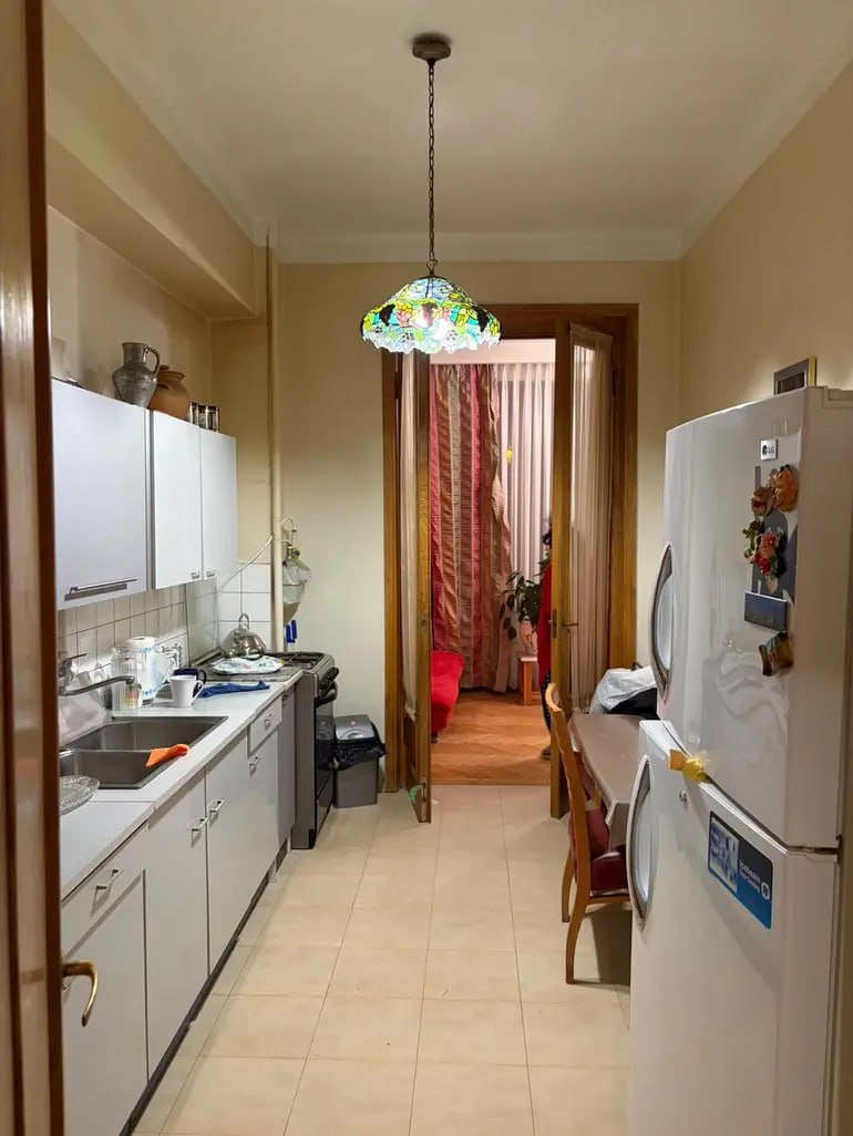 Renovated 2-Bedroom Apartment Near Delisi Metro photo 7 of 8