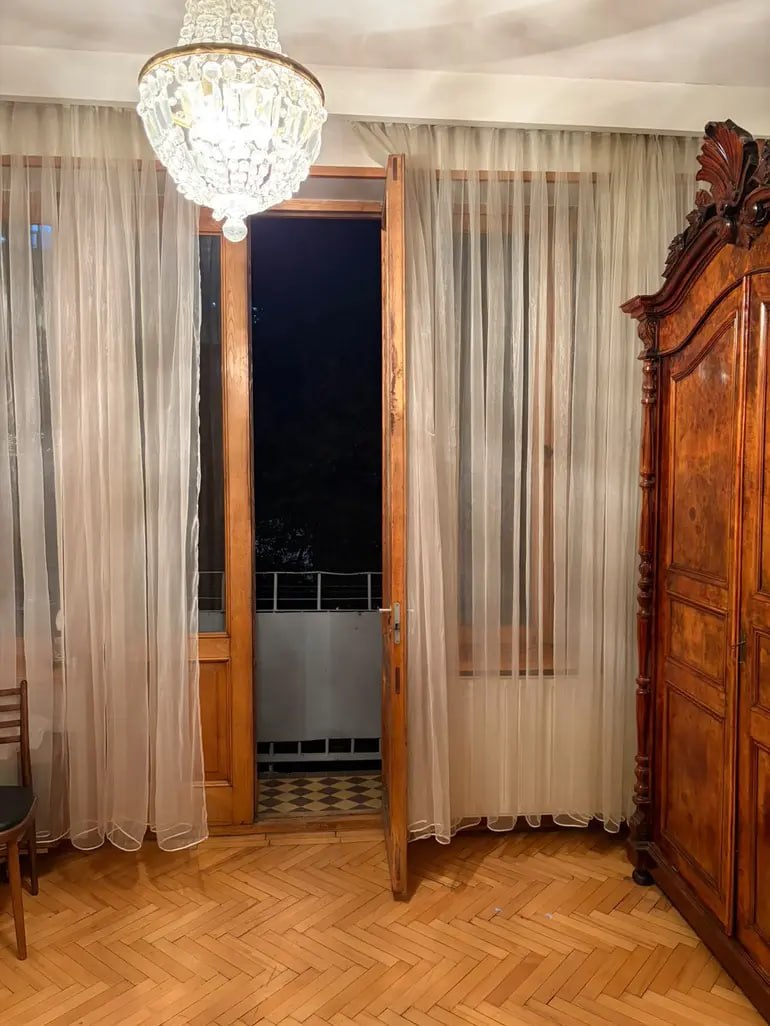Renovated 2-Bedroom Apartment Near Delisi Metro photo 8 of 8