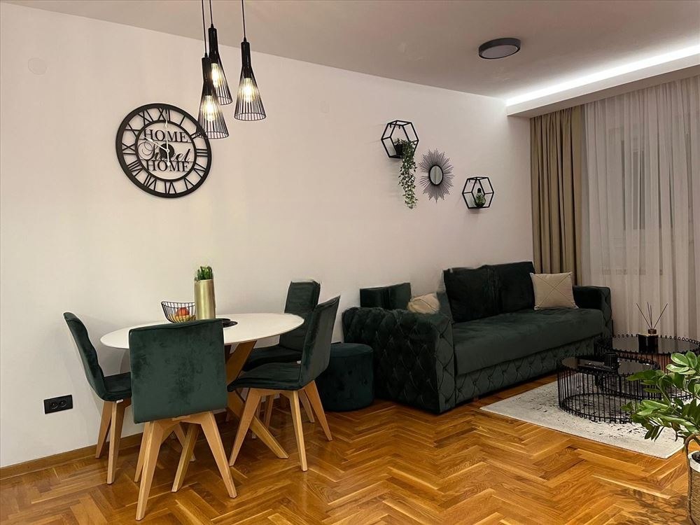 Furnished 1.5-Room Apartment in Zvezdara photo 2 of 8
