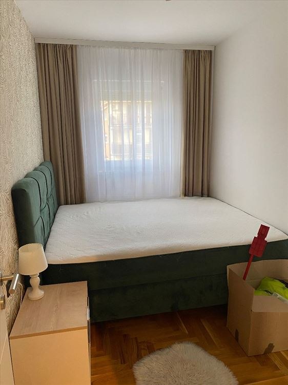 Furnished 1.5-Room Apartment in Zvezdara photo 7 of 8