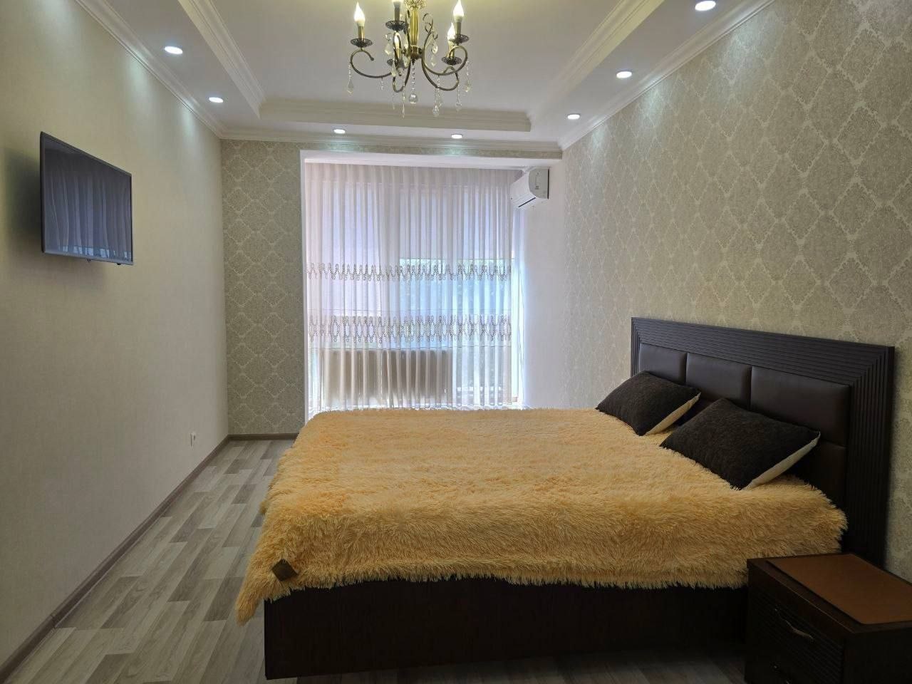 One-Bedroom Apartment in Checany photo 2 of 8