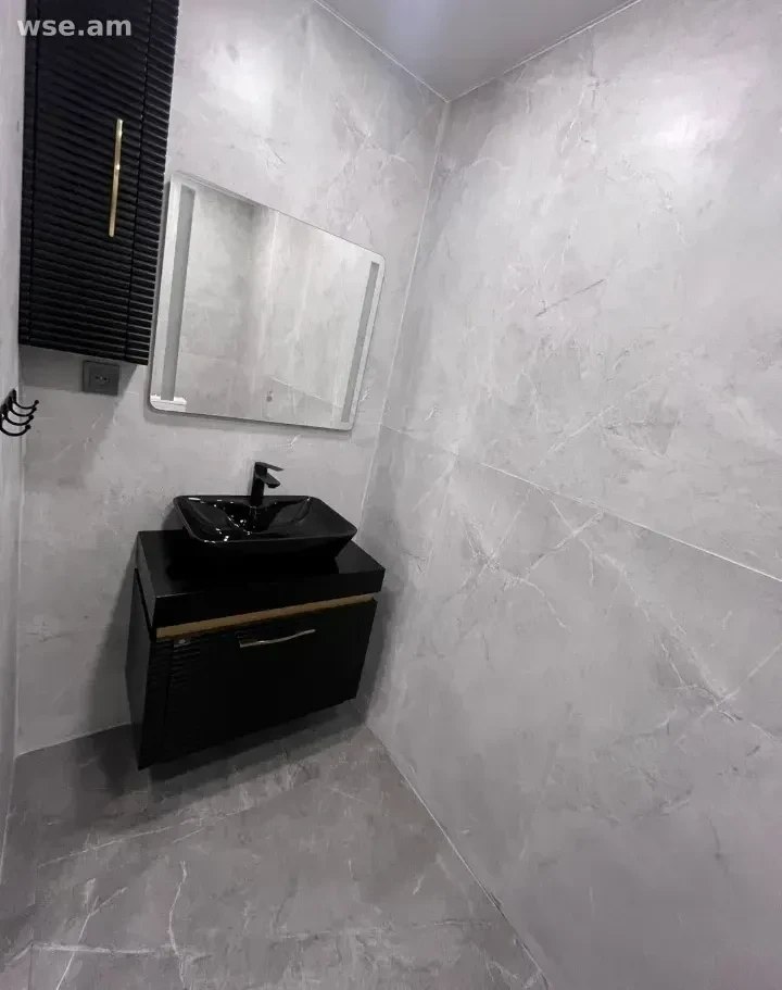 Two-Room Apartment for Rent in Kanaker-Zeytun photo 6 of 8