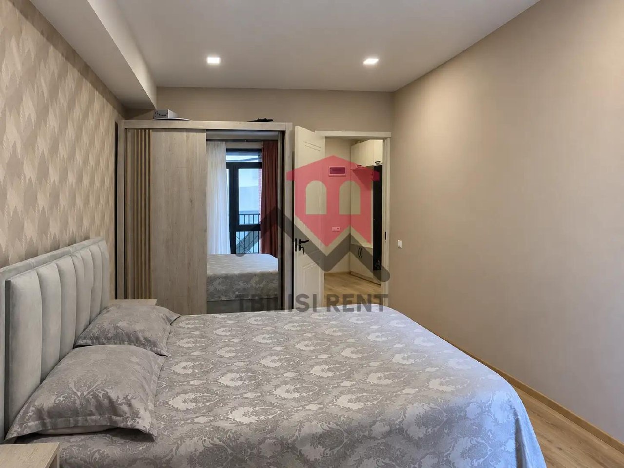 Sunny 1-Bedroom Apartment Near Lisi Lake photo 7 of 8
