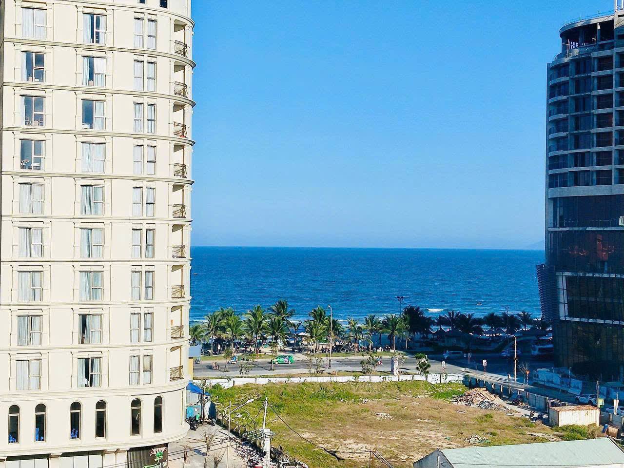 1-Bedroom Apartment with Sea View in My An photo 2 of 8