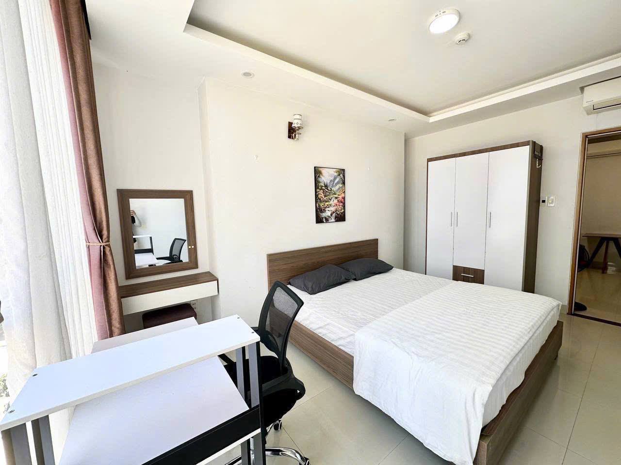 1-Bedroom Apartment with Sea View in My An photo 5 of 8