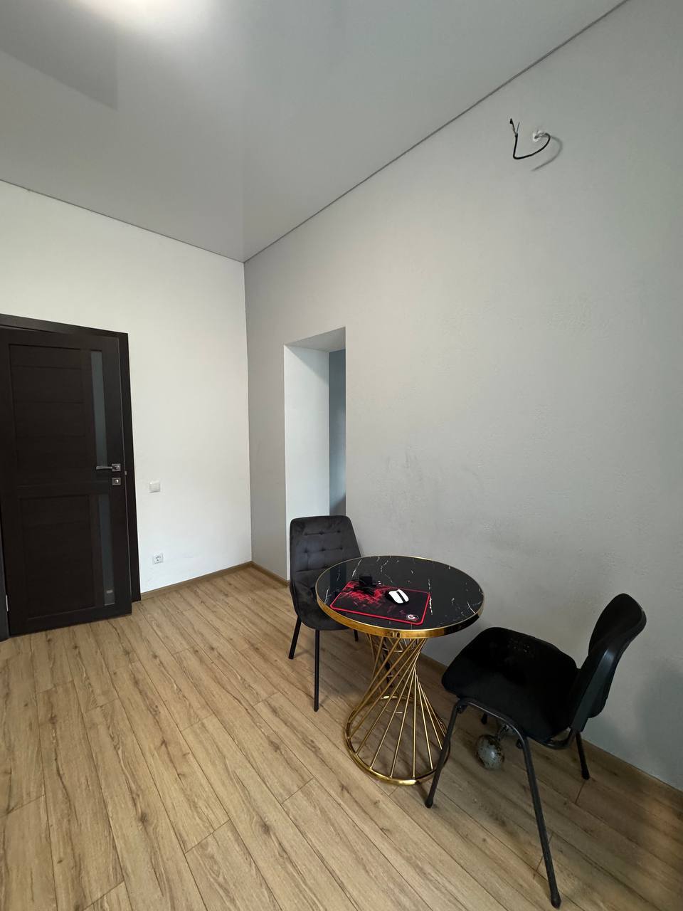 One-Room House in Central Chisinau photo 4 of 7