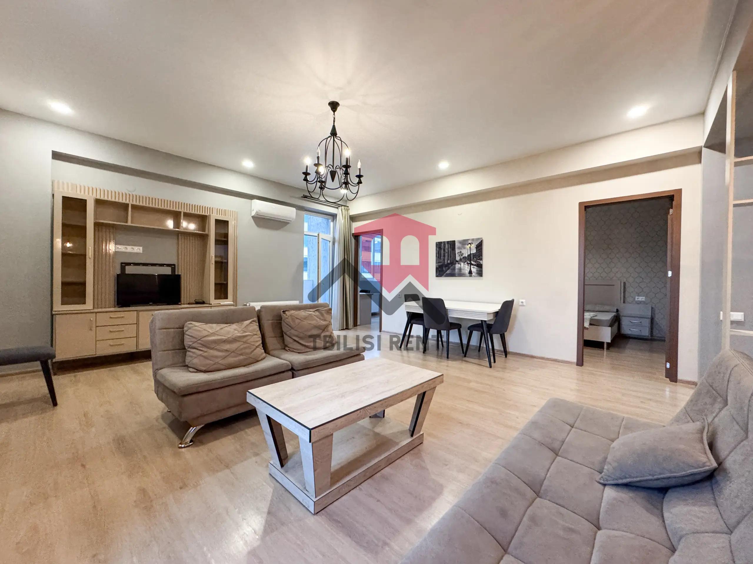 Spacious 3-Bedroom Apartment in Saburtalo photo 2 of 8
