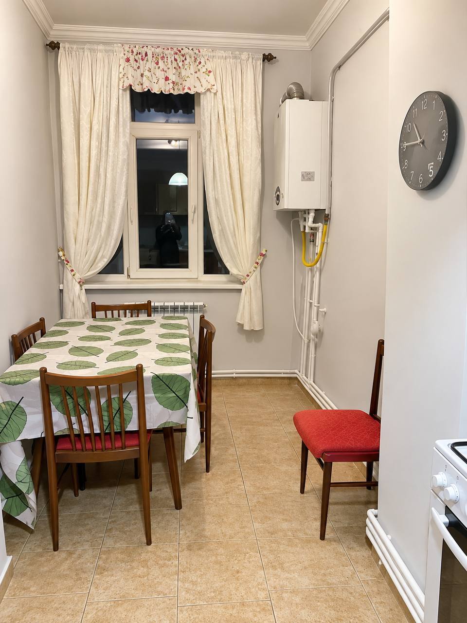 Furnished 2-Room Apartment in Arabkir photo 5 of 8
