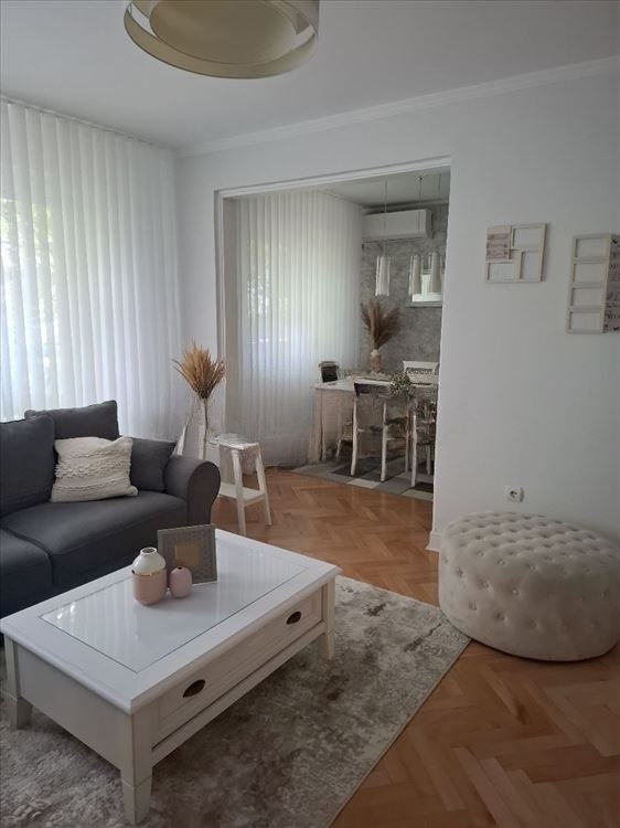 2-Bedroom Apartment in Zemun photo 1 of 8