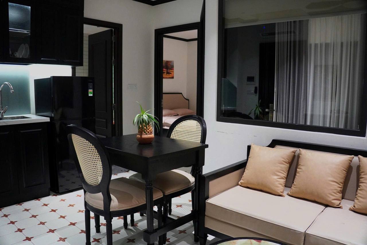 Luxury 2-Bedroom Apartment Near the Beach photo 7 of 7