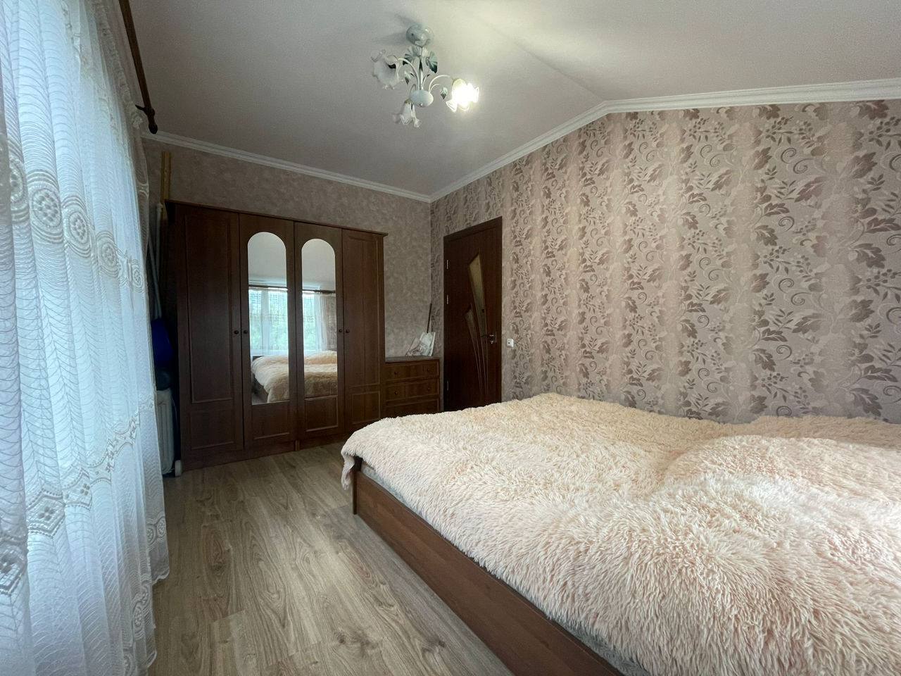 Трёхкомнатная квартира в Рышкановке photo 3 of 8