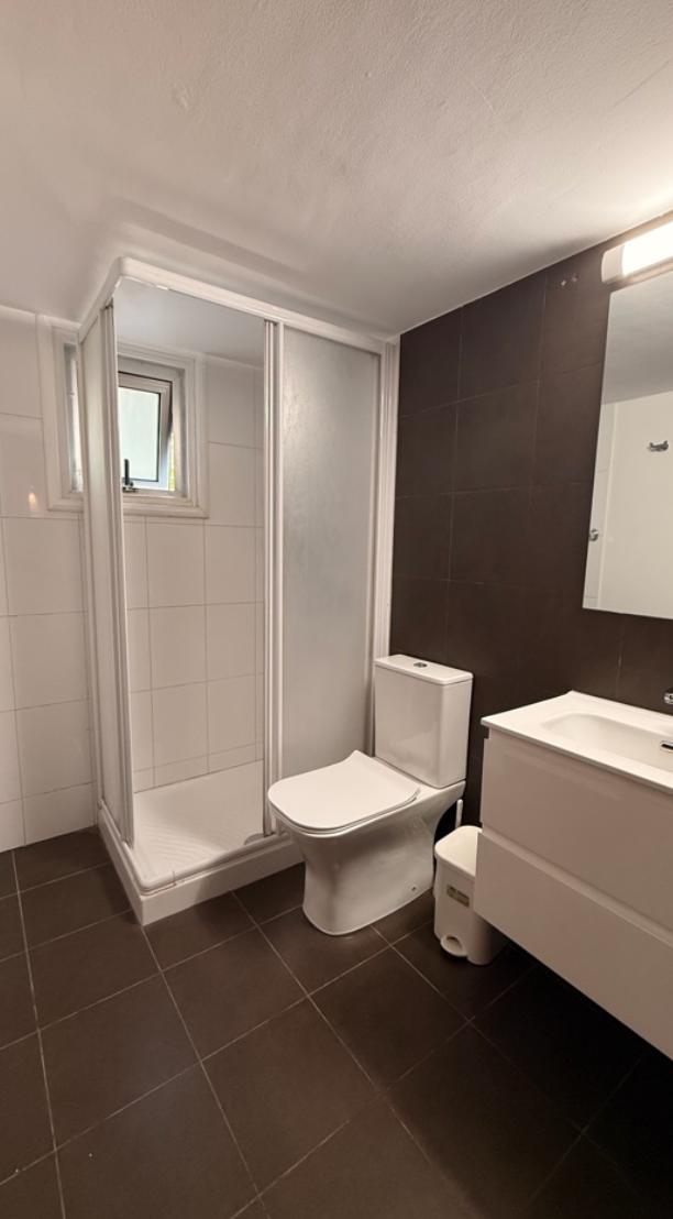 1-Bedroom Apartment in Agios Tychonas photo 8 of 8