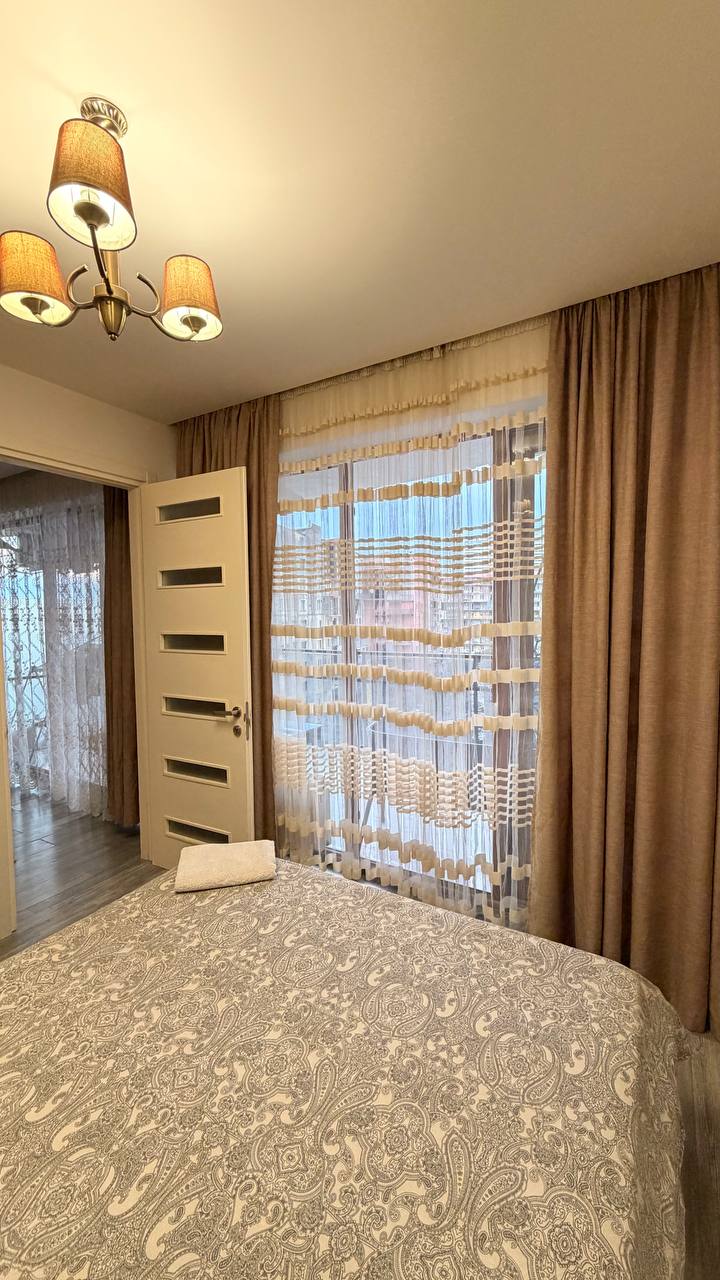 2-Bedroom Apartment on Sherif Khimshiashvili Street photo 4 of 8