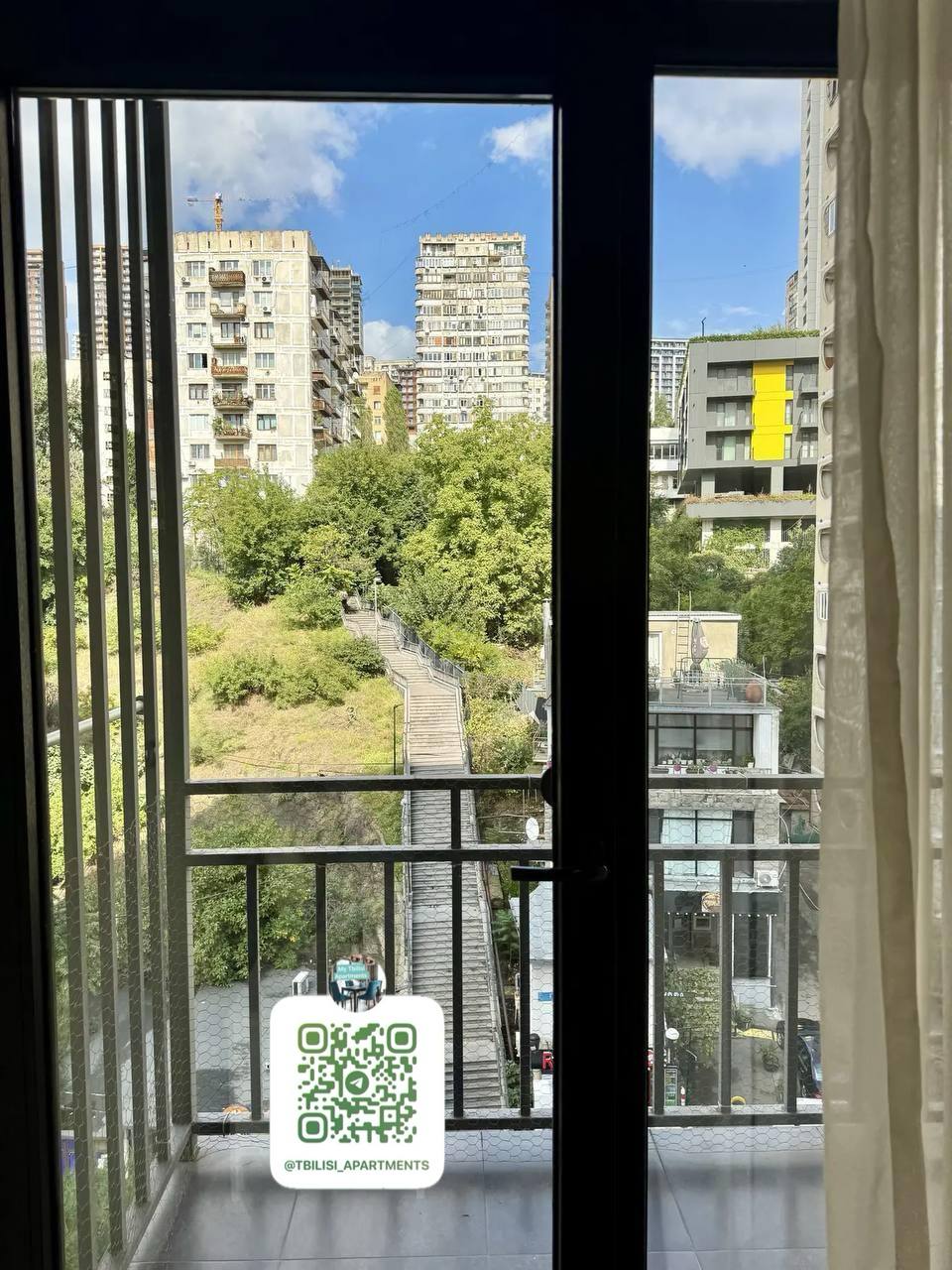 Two-Bedroom Apartment in Saburtalo photo 1 of 8