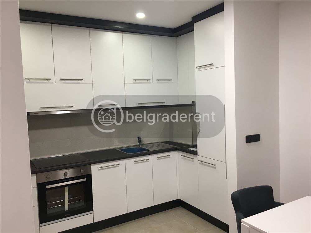 40 m² Apartment in Vračar photo 2 of 5