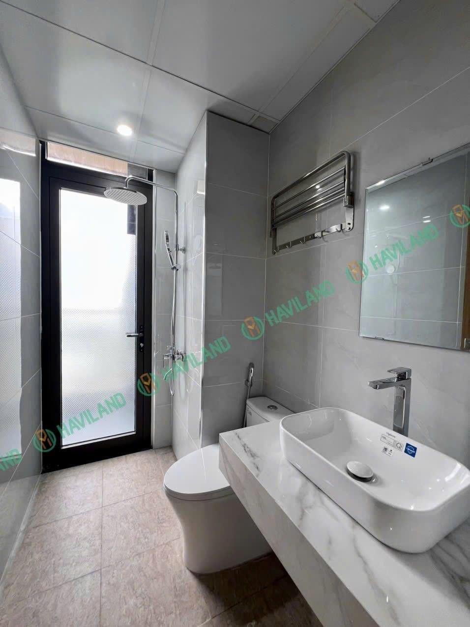 Brand-New 2-Bedroom Apartment in Son Tra photo 8 of 8