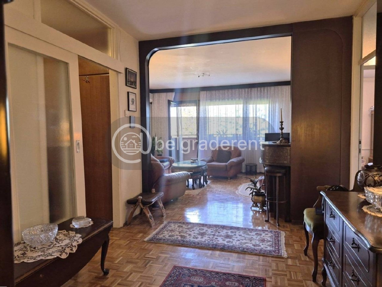 3-Bedroom Apartment in Dedinje photo 5 of 7