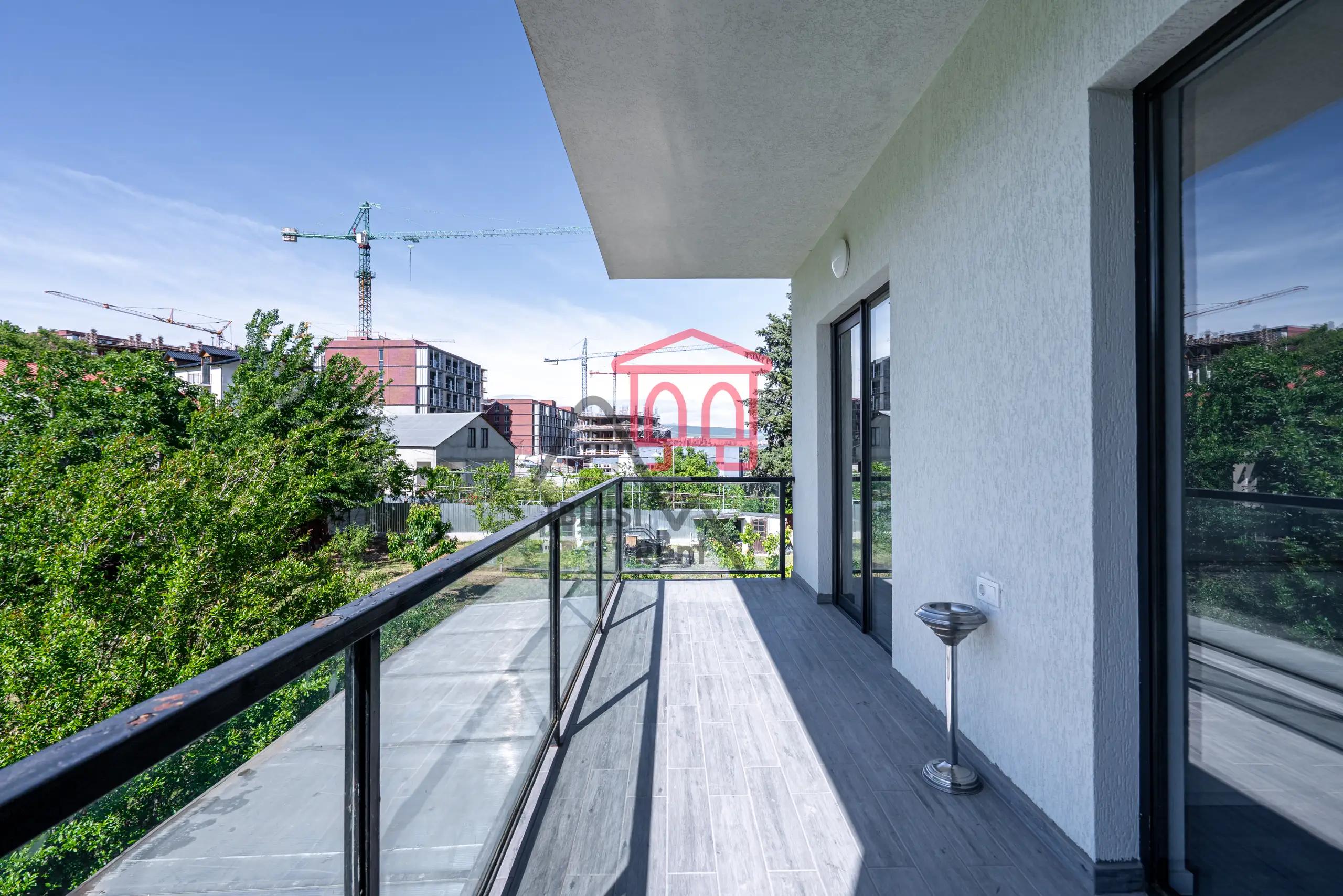 Modern House with Large Yard in Krtsanisi photo 8 of 8