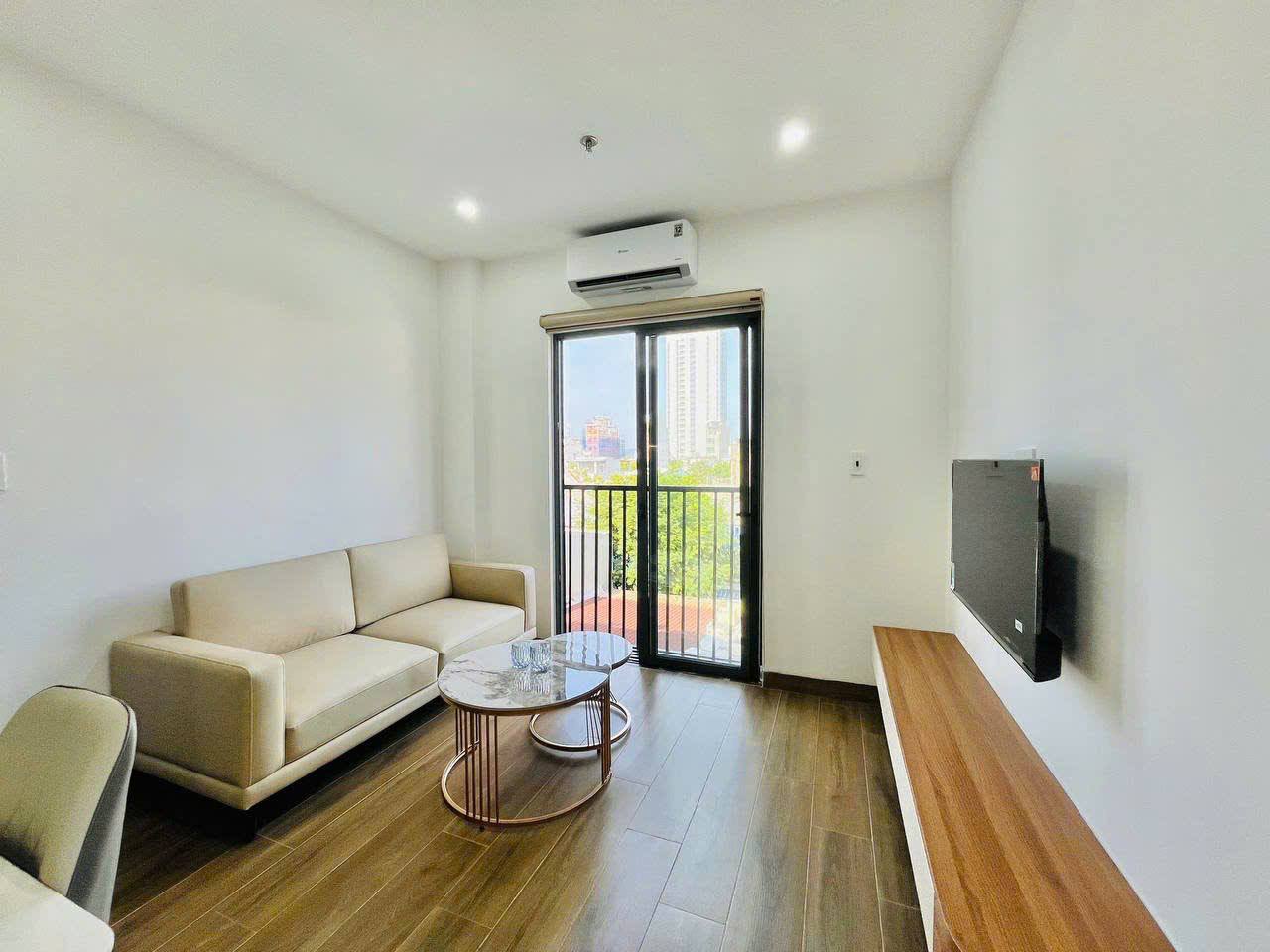 1-Bedroom Apartment in Son Tra photo 2 of 8