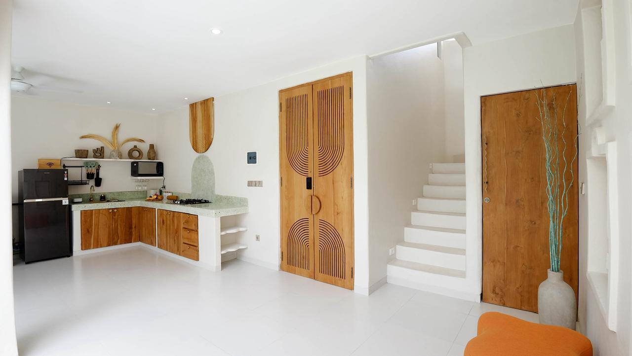 3-Bedroom Villa in Canggu photo 2 of 8
