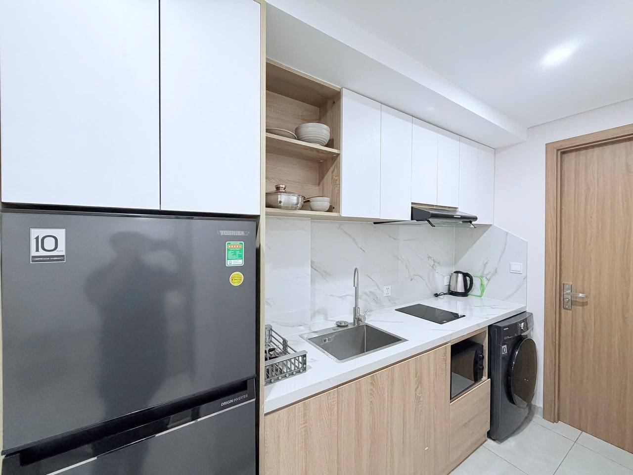 Furnished 1-Bedroom Apartment in Son Tra photo 5 of 7