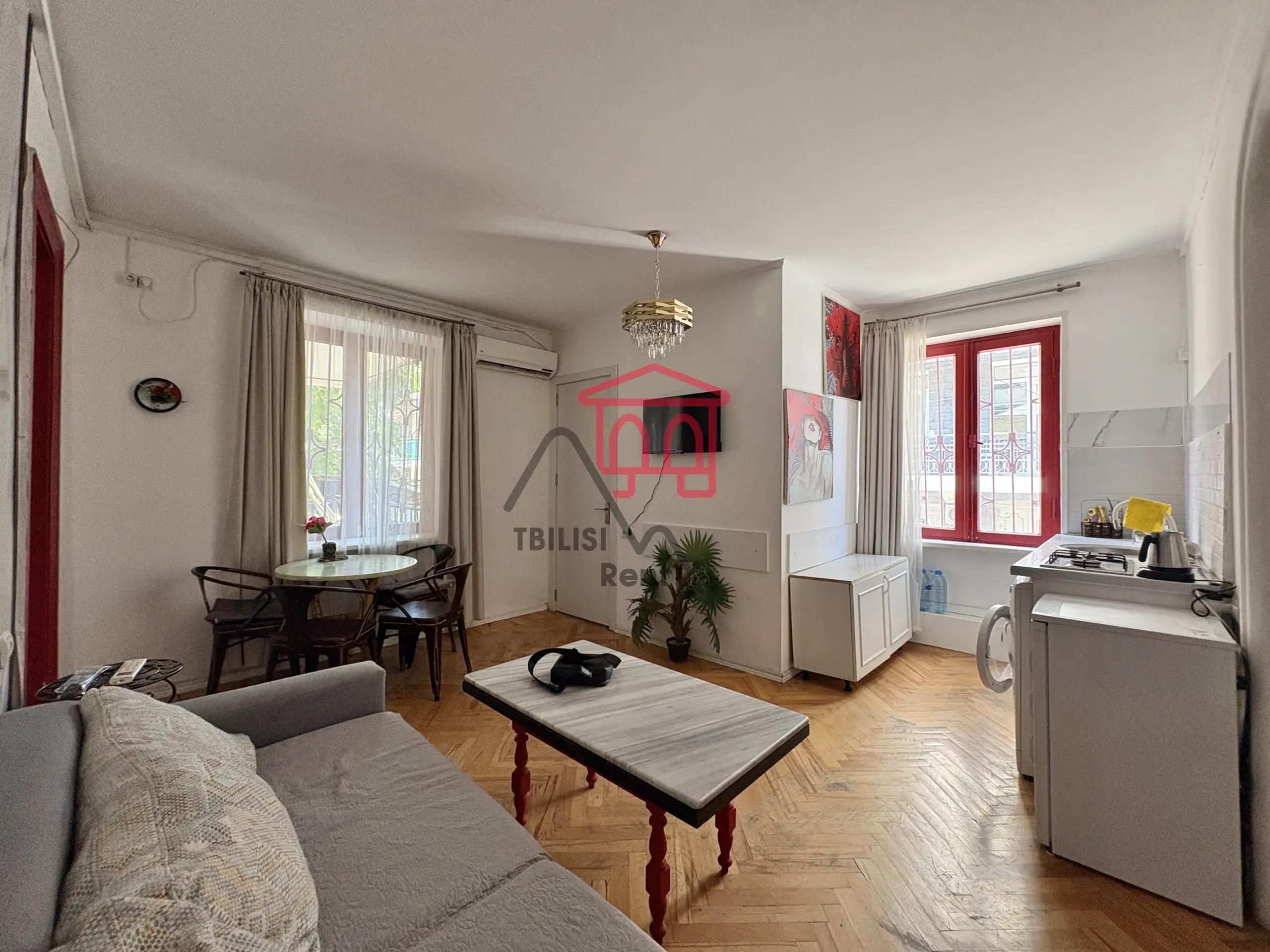 One-Bedroom Apartment on Rustaveli photo 1 of 8
