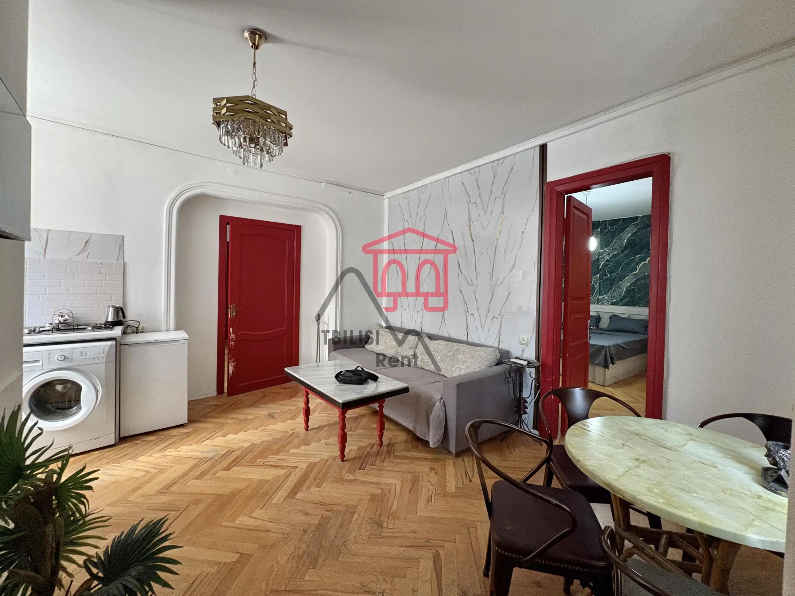 One-Bedroom Apartment on Rustaveli photo 2 of 8