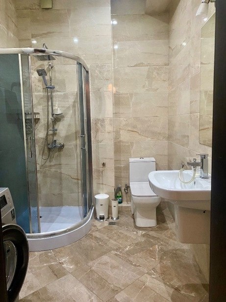 Bright 1-Bedroom Apartment in Wellhouse photo 1 of 8