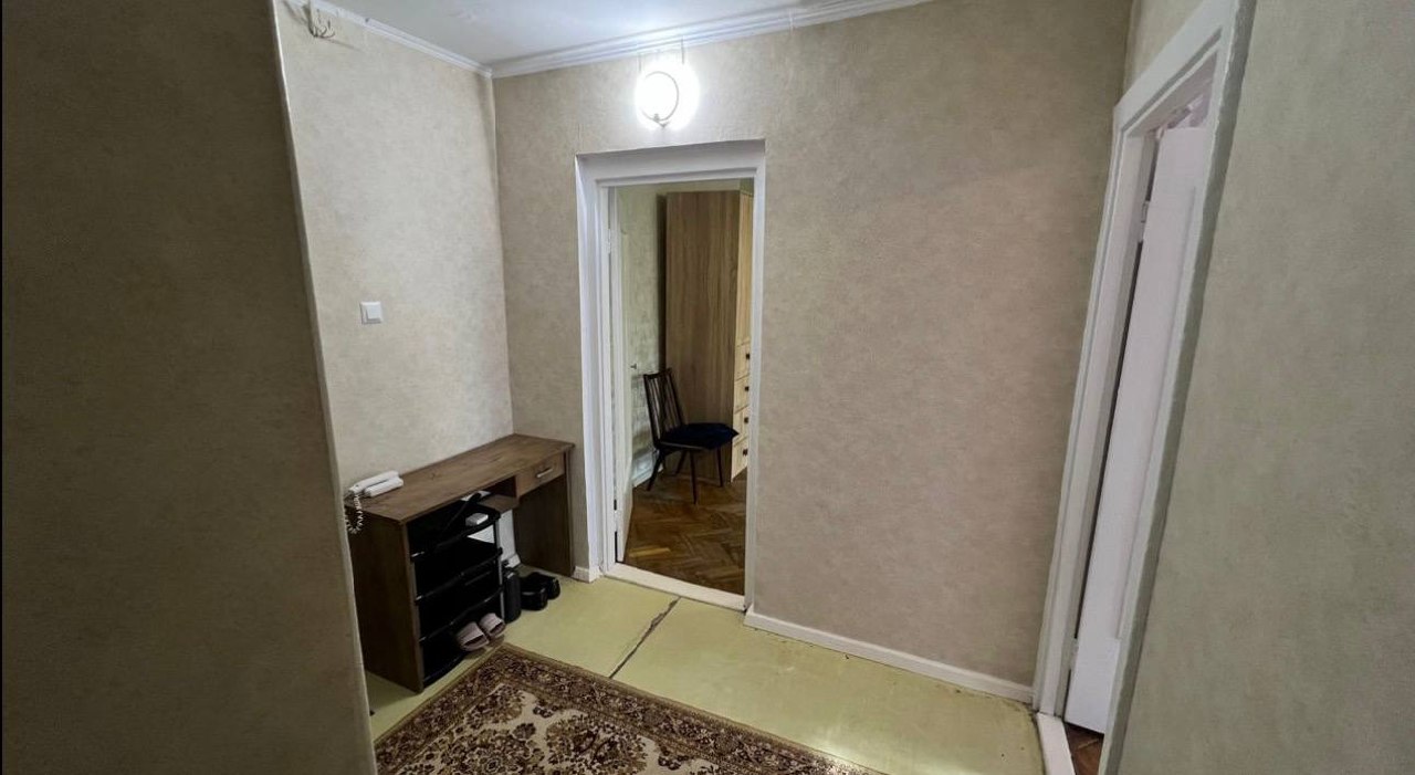 Two-Room Apartment in Botanica photo 4 of 8