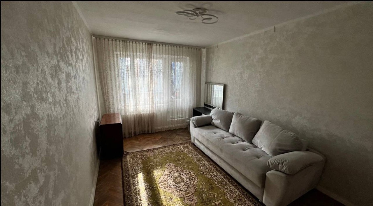 Two-Room Apartment in Botanica photo 5 of 8