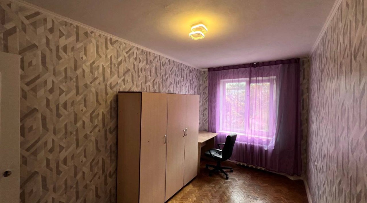 Two-Room Apartment in Botanica photo 6 of 8