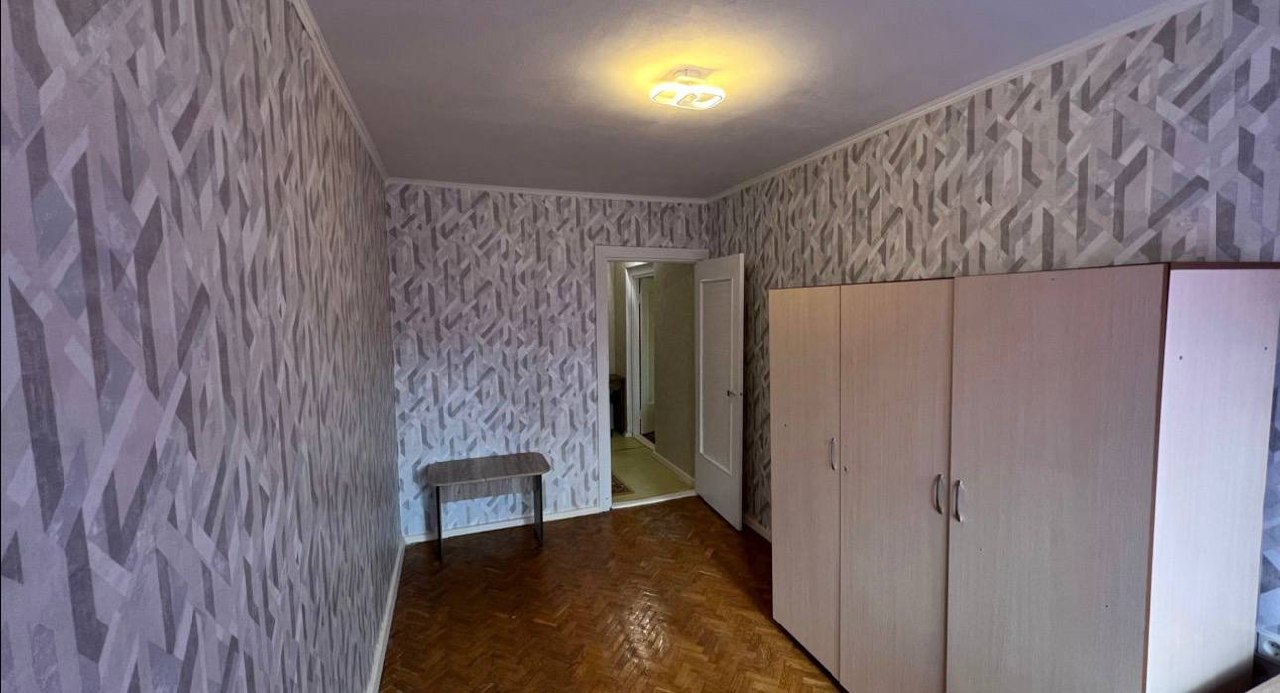 Two-Room Apartment in Botanica photo 7 of 8