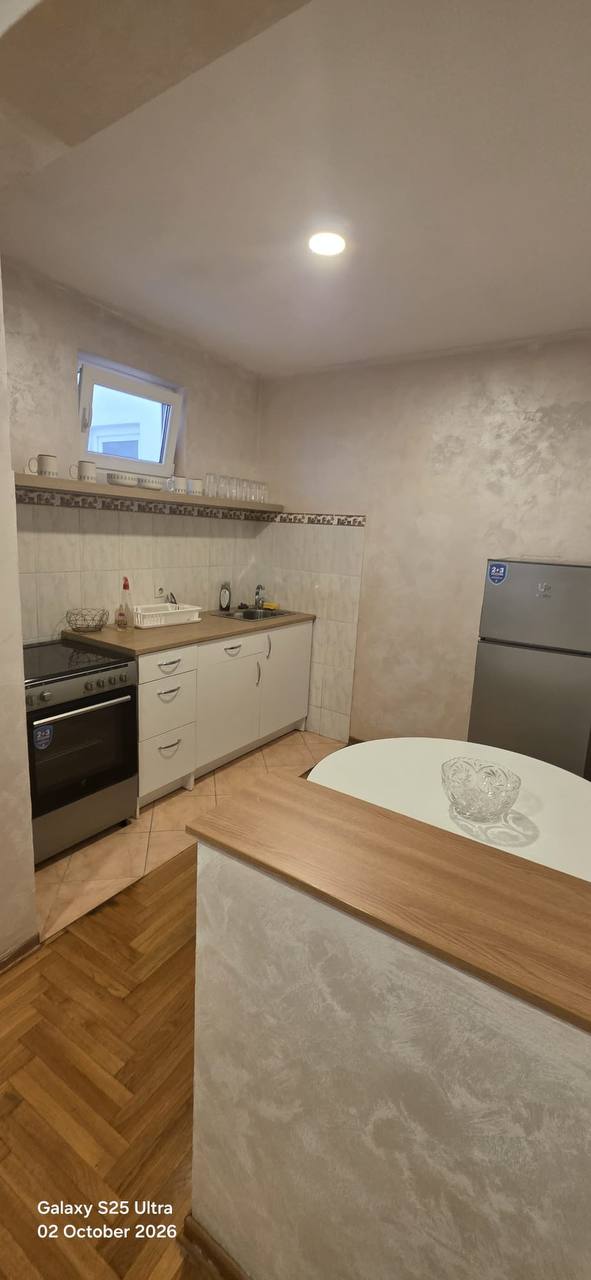 55 m² One-Bedroom Apartment photo 2 of 5