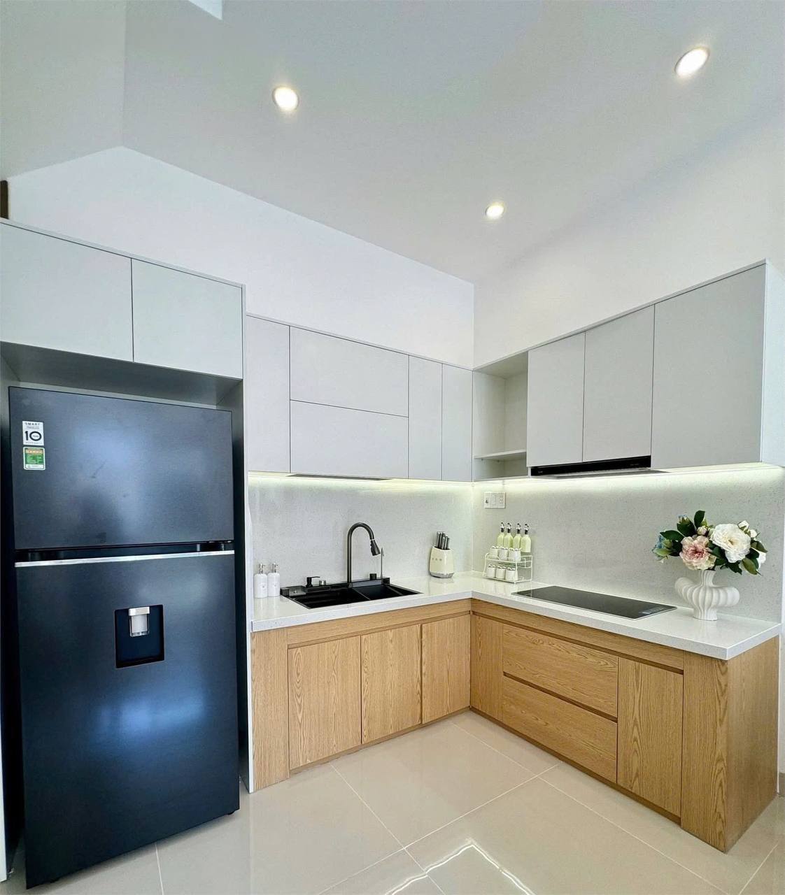 Three-Bedroom House in Hoa Khanh photo 5 of 8