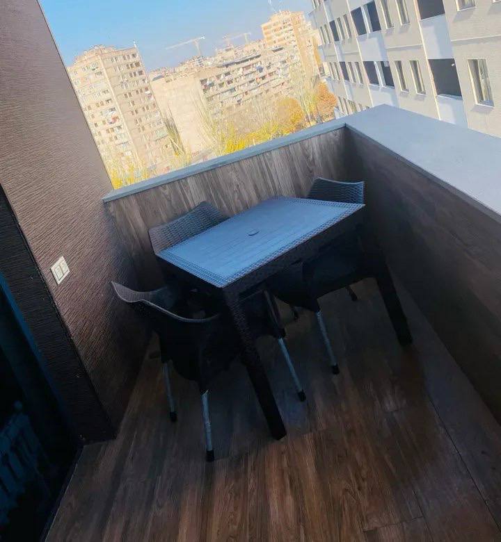 Furnished 2-Bedroom Apartment in Davtashen photo 8 of 8