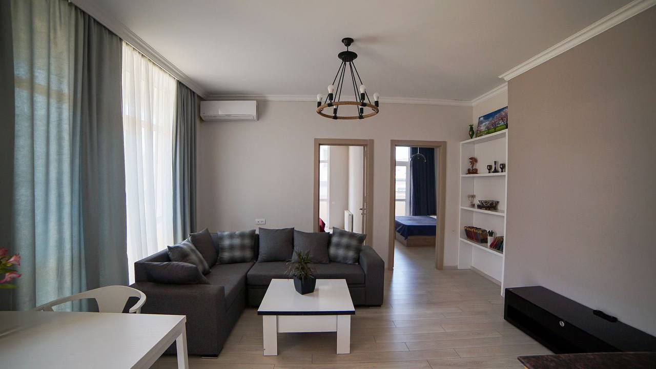 2-комнатная квартира на улице Горгиладзе photo 3 of 6