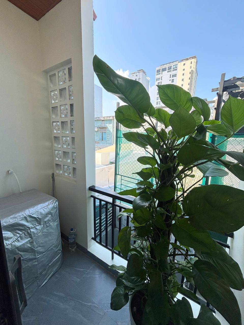 1-Bedroom Apartment in Son Tra photo 2 of 8