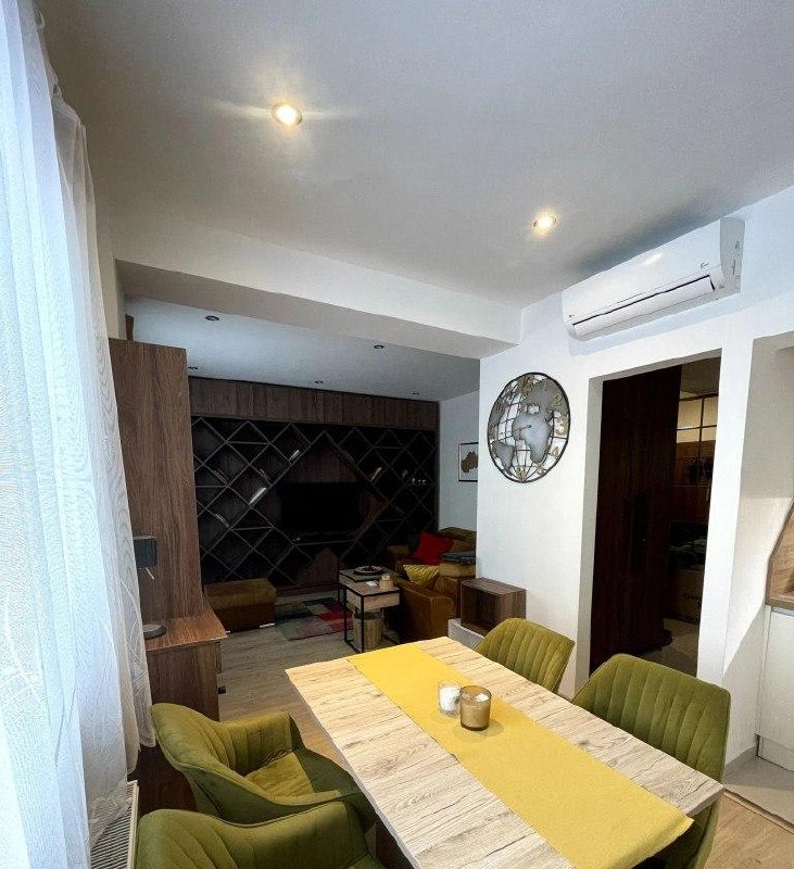 Furnished 1-Bedroom Apartment on Krížna Street photo 7 of 8