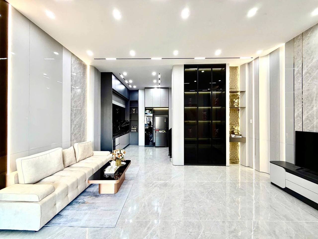 Three-Bedroom House in Thanh Khe photo 3 of 8