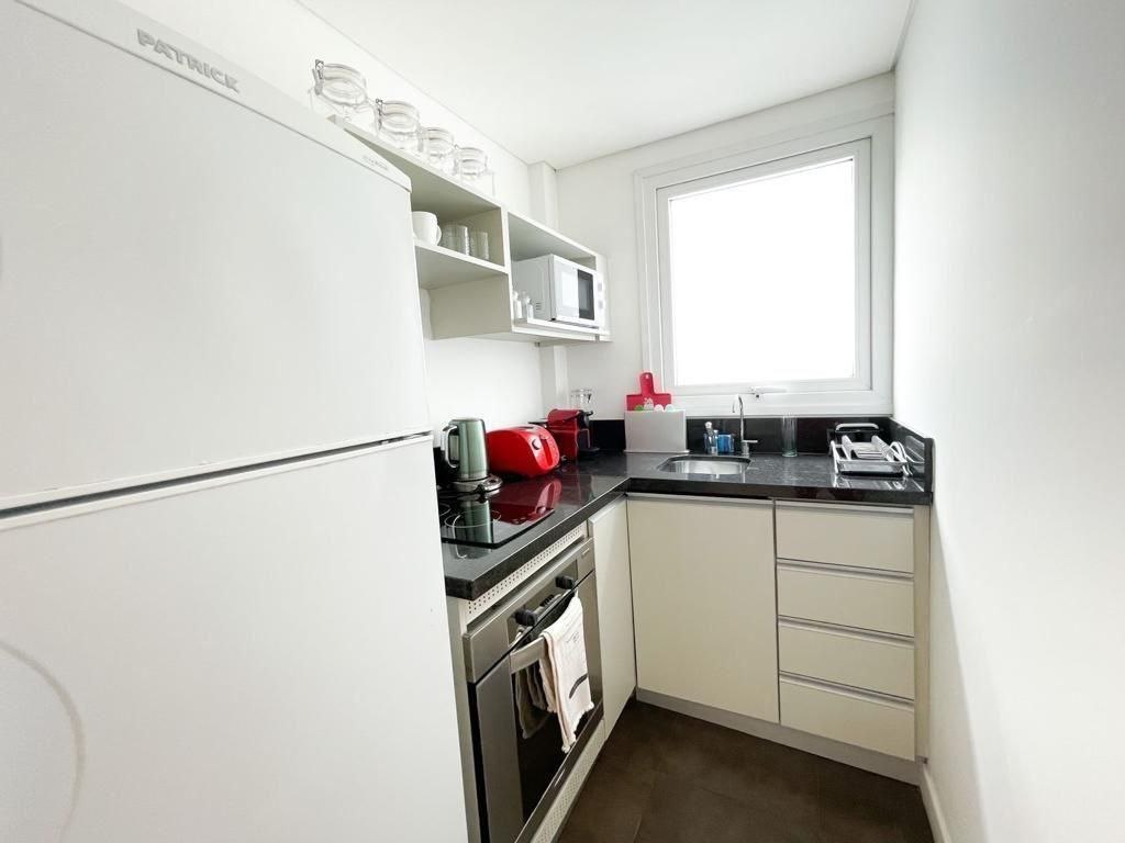 2-Room Apartment with Pool in Palermo Botanico photo 6 of 8
