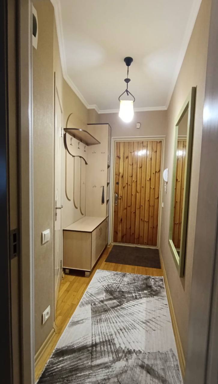 Two-Room Apartment in Botanica photo 5 of 8